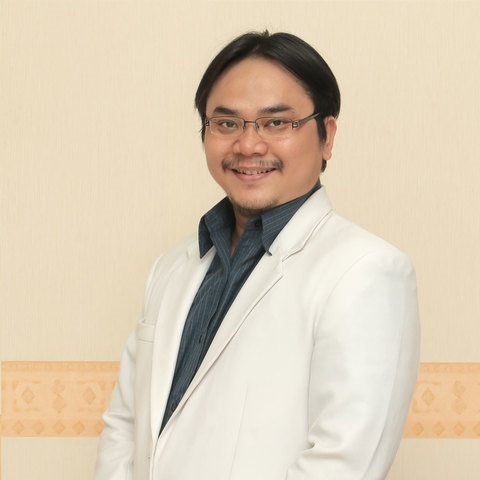 Yanuar Iman Santosa